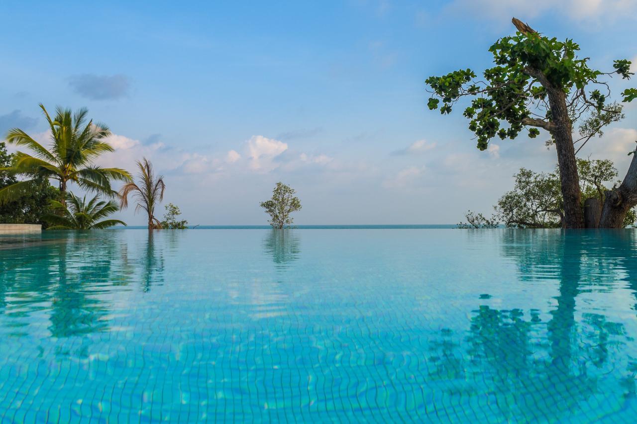 Sea Stone Hotel Накхонситхаммарат Экстерьер фото